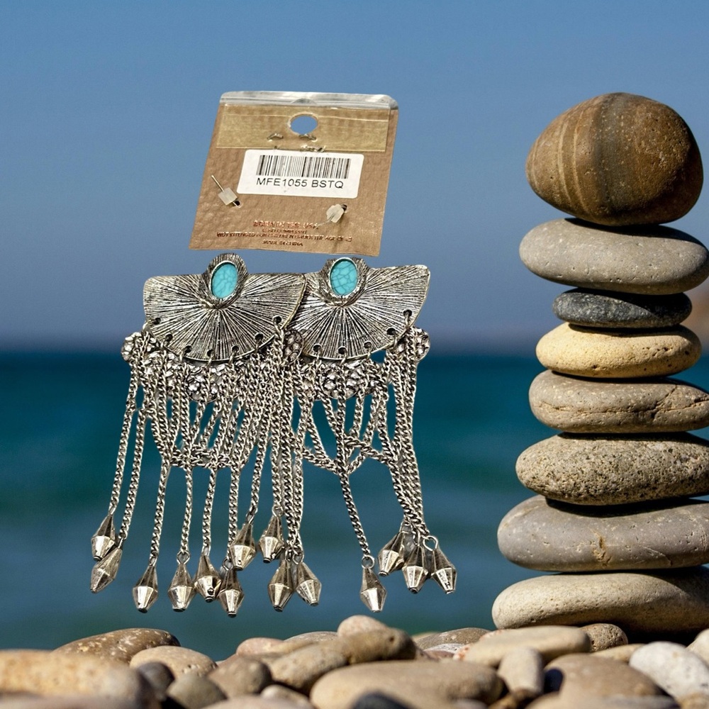 Beautiful Boho Dangle Earrings - Picture 2 of 2